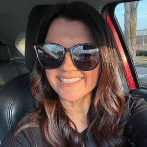 Meet your Posher, Madi